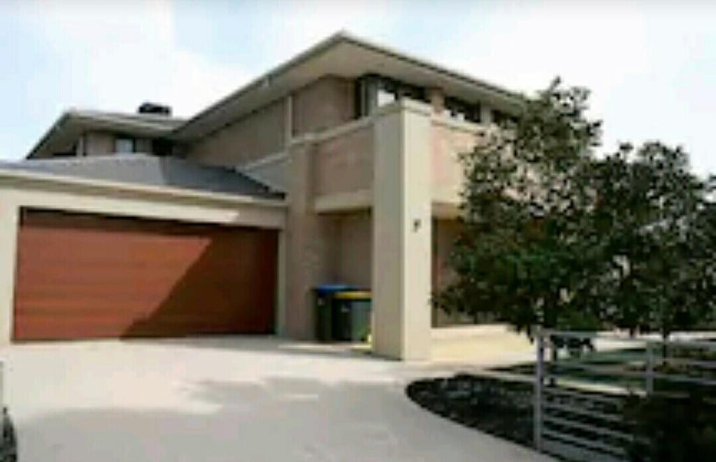 Lucky House Hotel Point Cook Exterior photo